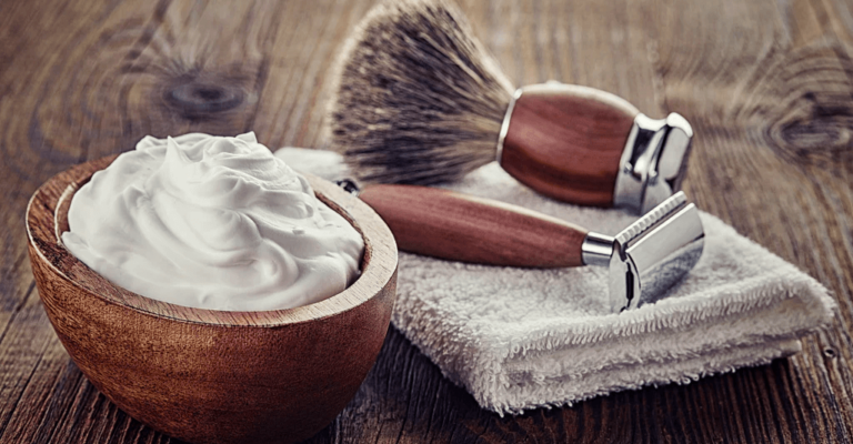 For shaving gels and foams
